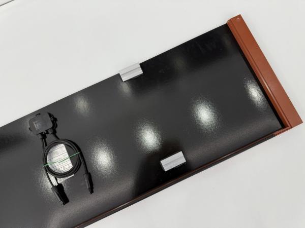 Flat BIPV Roof Tiles 35W / 87W Glass Flat Solar Photovoltaic Tiles Roofing System
