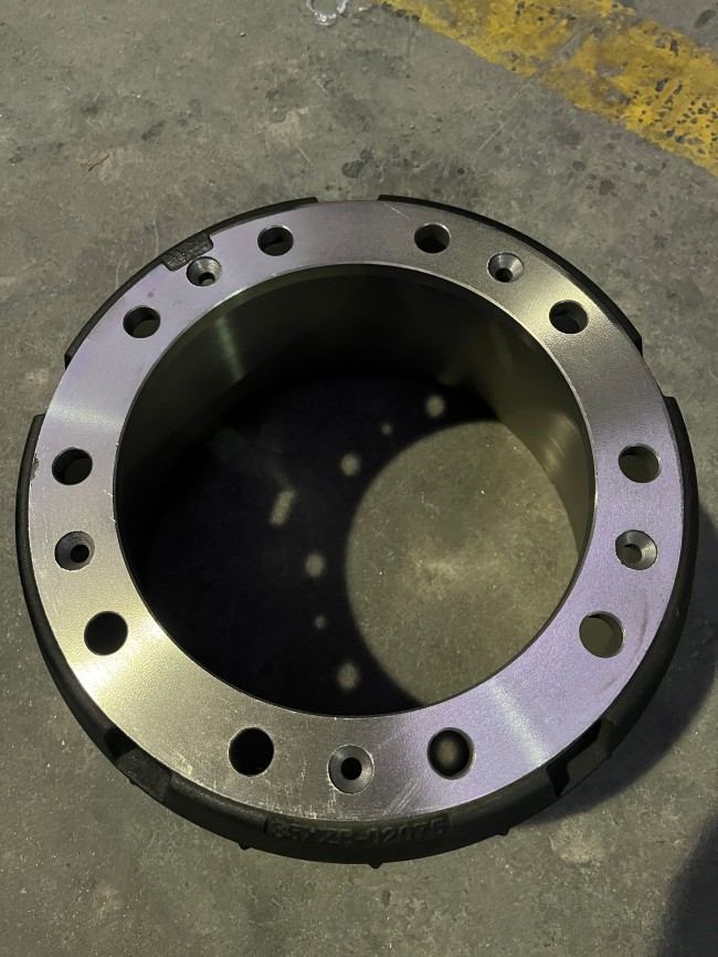 Tambour de frein de camion 35XZB-02075 Pièces de rechange pour bus YUTONG