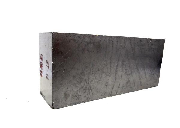 Steel Plant Electric Arc Furnace Magnesia Carbon Brick MT14A High Temperature