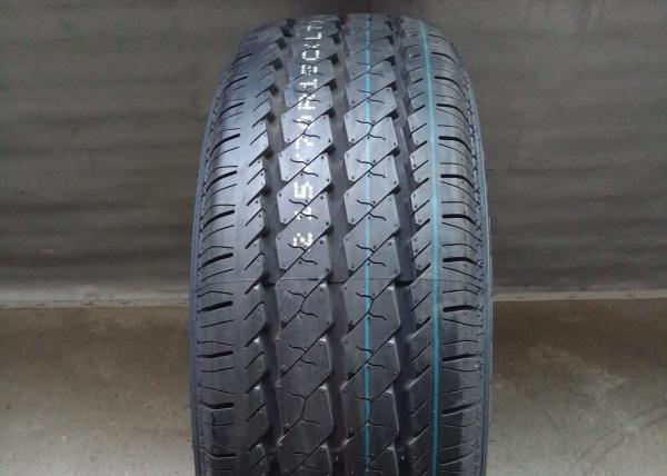 Semi Steel Radial Light Truck Tires 14 - 16 Inch Diameter 215/70R15LT DOT Approved