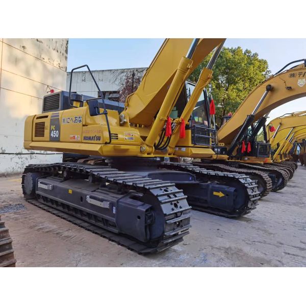 Used Excavator 45ton Low Working Hours Spain Showroom Video Inspection 257KW Yellow Komatsu 2700hrs