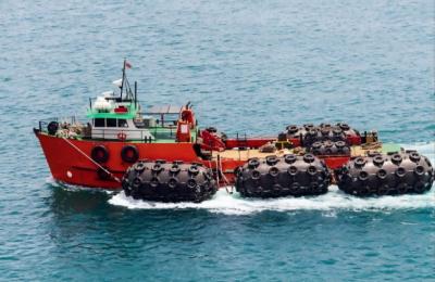 Floating Berthing Nylon Rubber Pneumatic Marine Fender