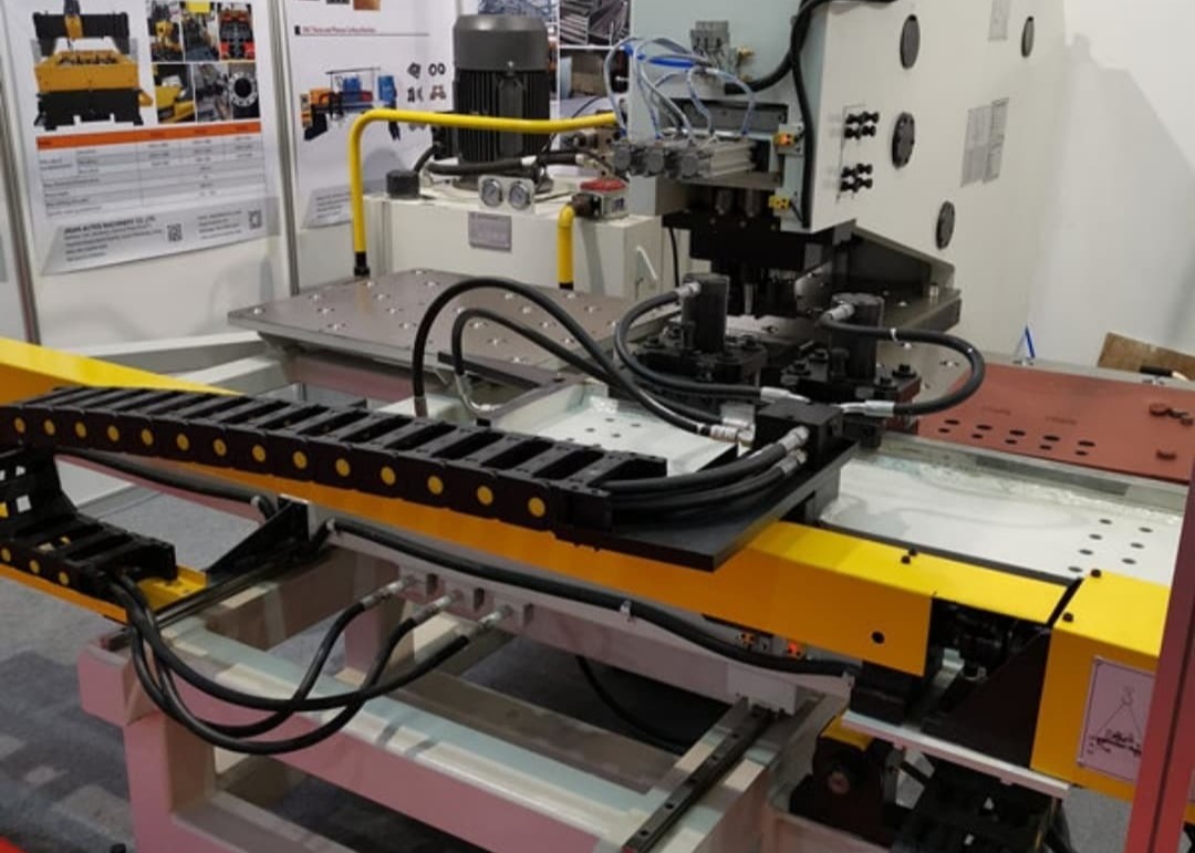 Heavy Plate Hole Making BNCZ100 CNC Plate Drilling Machine Steel Fabrication Companies