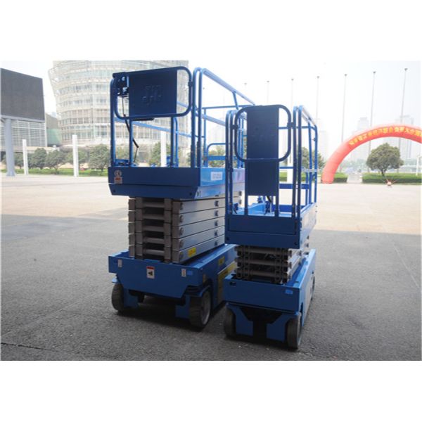 Professional Self Propelled Scissor Lift Foldable Dismountable Guardrail For Construction
