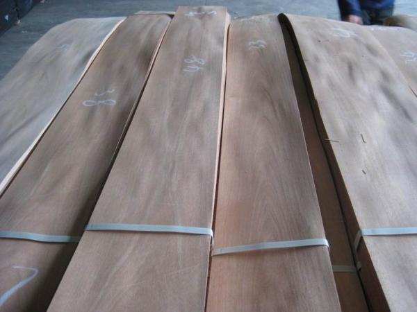 Sliced Natural Chinese Cherry Wood Veneer Sheet