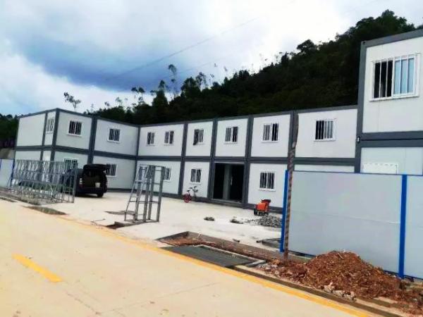 Economical Practical Residential Moving Containers Steel Tube Cross Member Roof Panel