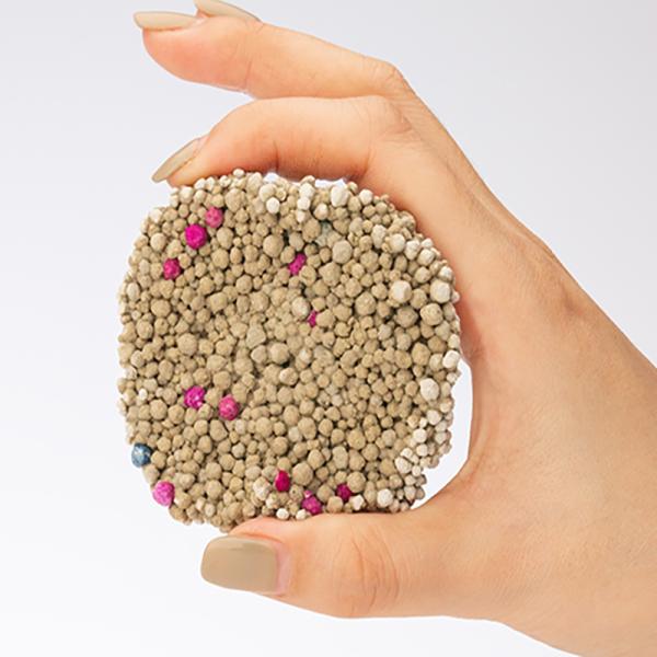 Highly Effective Absorption Fast Clumping Dust Free Formula Bentonite Cat Litter Eco Friendly Choice for Multi-Cat Households