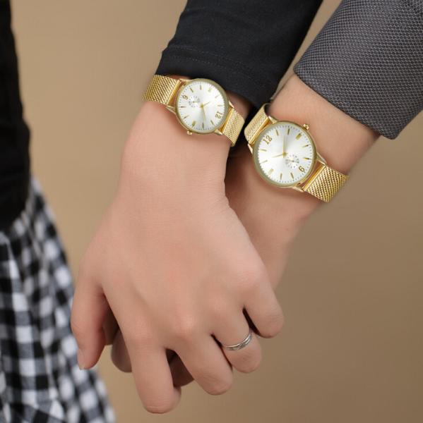 IP Plated Quartz Gold Watch OEM Custom Logo With Stainless Steel Mesh Band