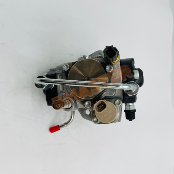Denso Fuel Injection Pump 294000-0340 with 1600bar Injection Pressure for 4M41 Engine and 6 Months Warranty