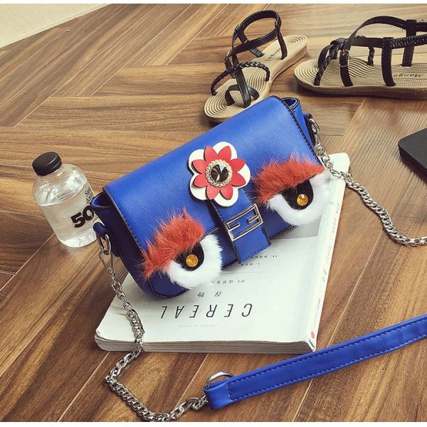 Star with hair eyes small square package chain shoulder bag Messenger bag Europe and America tide female