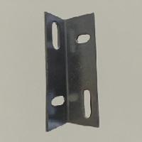 Système d'ancrage personnalisable pour les murs de rideau en aluminium pour les façades de bâtiments
