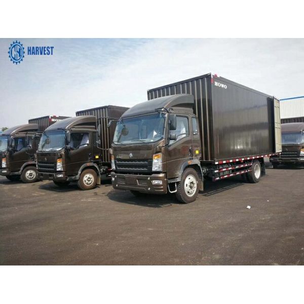Wheel Base 3360mm 6 Wheelers HOWO 4x2 116hp 5 Ton Cargo Truck