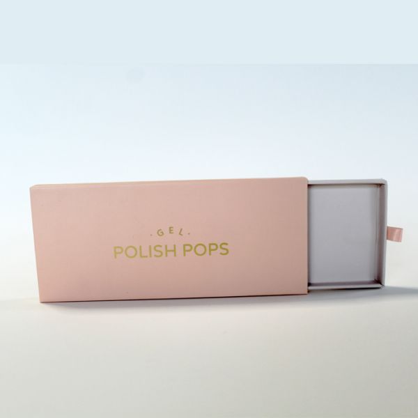 Luxury Press on Nails Packaging Box with Glossy Lamination UV Coating and Varnishing for Beauty Manicure False Nails