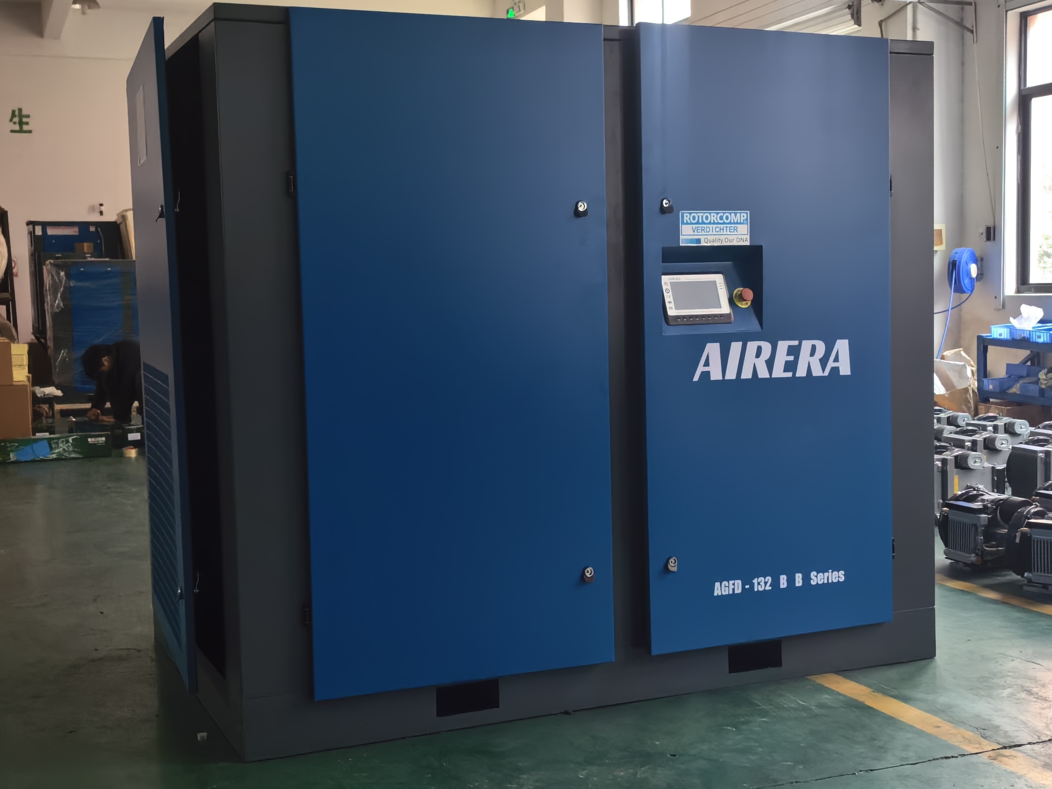 30KW Belt driven air-cooling oil inject screw compressor