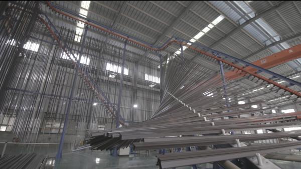 Vertical Powder Coating Line Aluminium Profile Treatment Equipment