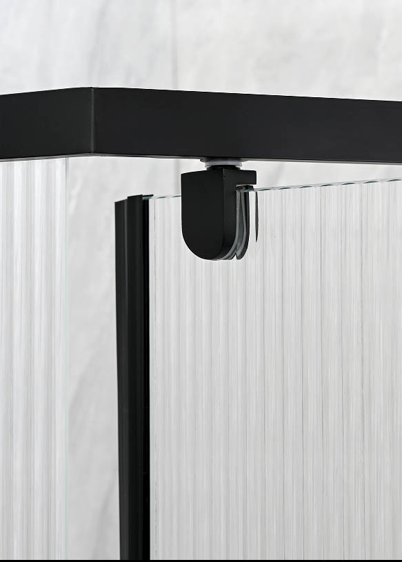 6mm Narrow Reeded Glass With Alum Frame For Modern And Stylish Bathroom