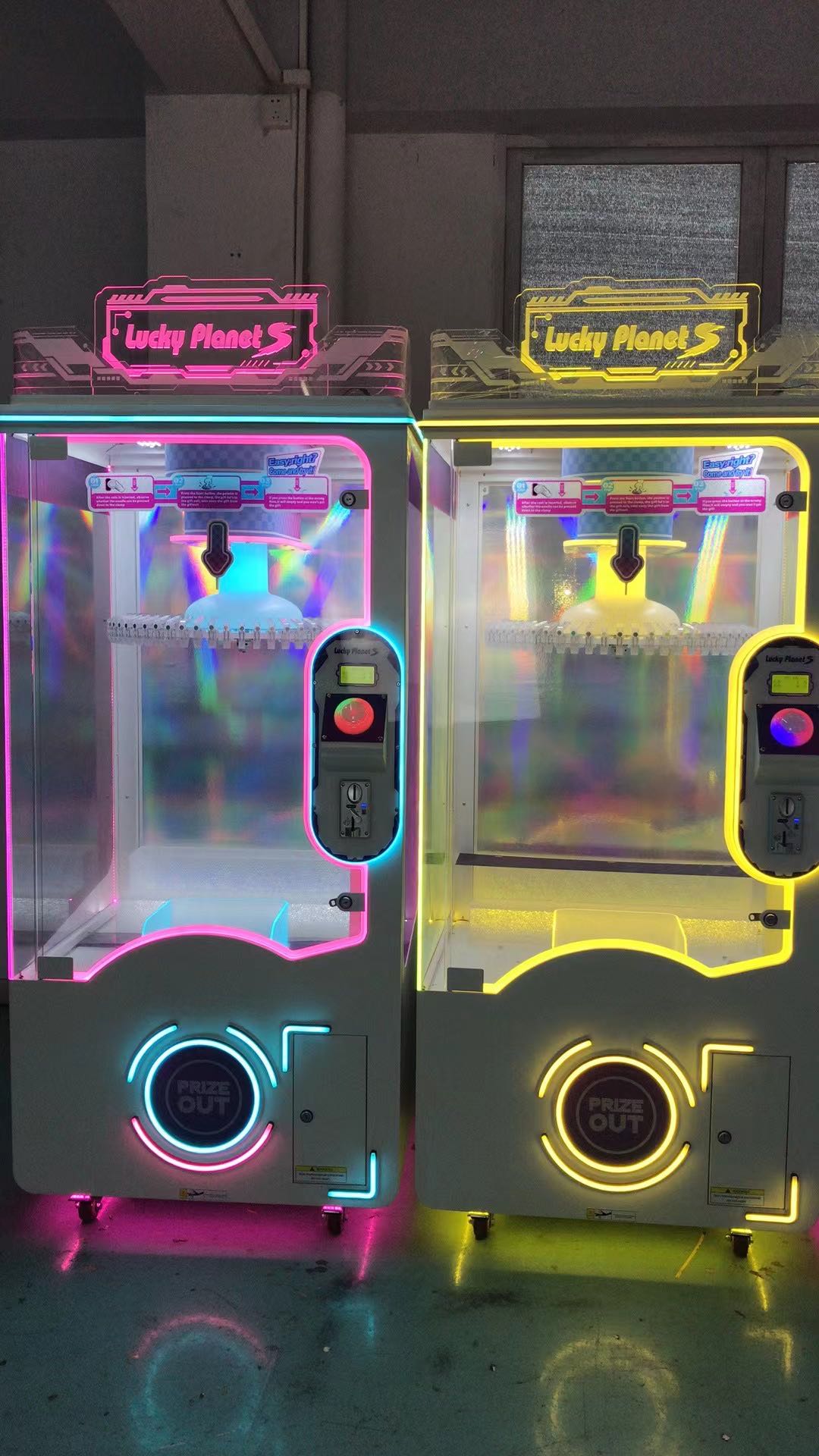 Lucky Planet S (60 Clips) Coin Operated Game Machine, High Profit for Mall Arcade Amusement