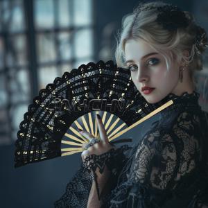 Lace fan