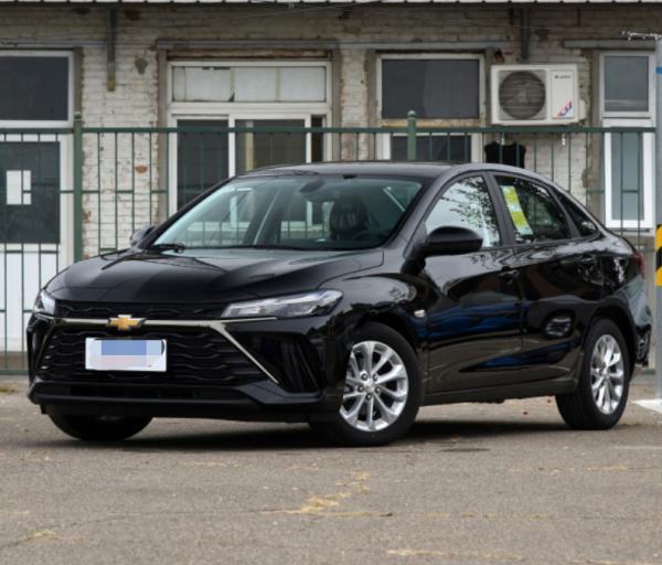 Dos assentos duplos da versão 1.5T 5 da embreagem 1.5L de Chevrolet MONZA 2023 carro usado popular