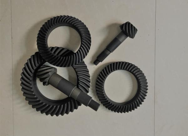 Spiral Bevel Crown Wheel And Pinion Gear For MITSUBISHI Truck Parts High Rigidity