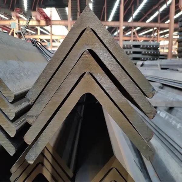 O ângulo de aço estrutural do GB 5mm-36.5mm dá forma a L armação de aço do ângulo para a construção