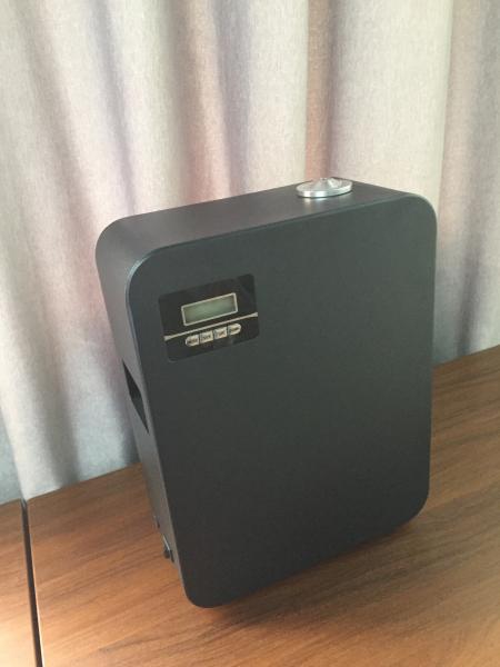 5.0kg 2000CBM 500ml Oil Bottle Home Fragrance Oil Dispenser Machine HVAC Medium Area Use BW2000