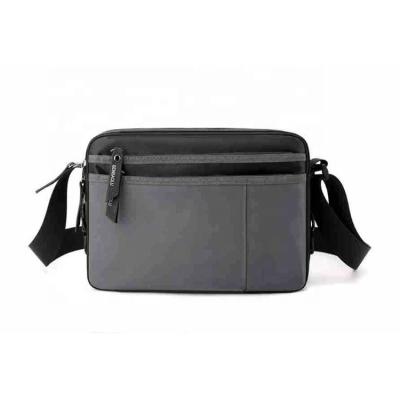 Fashion Men Messenger Shoulder Bag Business Simple Portable Square Bag Waterproof