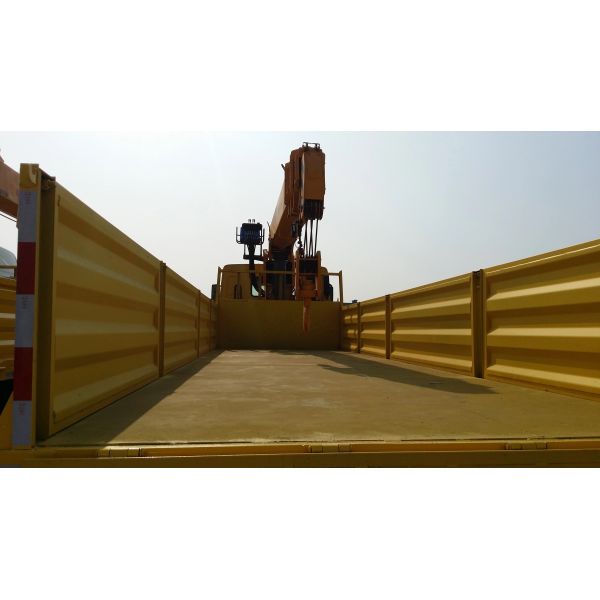 Yellow 8x4 Heavy Cargo 12T Boom Truck Crane Dimension 12484*2496*4125