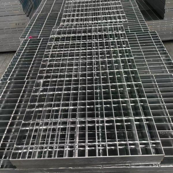 Barras de grades de aço industrial soldado de aço inoxidável Grades com barras planas 30 mm Pitch