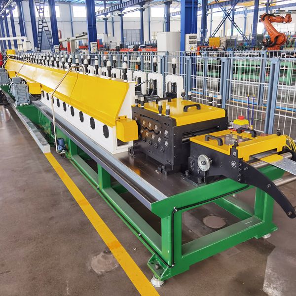 HR Steel Strut Roll Forming Machine For Door Frame Making