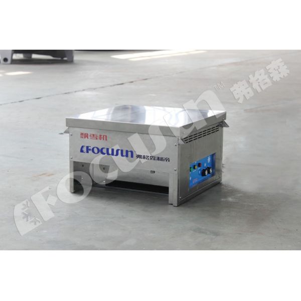 Коммерческая 600 кг машина с эффектом снега для вечеринок