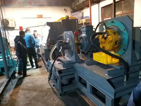 Banque d'essai hydraulique numérique conviviale et de haute précision