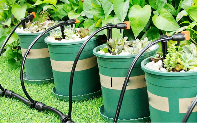 Оптовая продажа 0 ~ 40L регулируемый полив капельницы Пластиковый капельницы 1/4