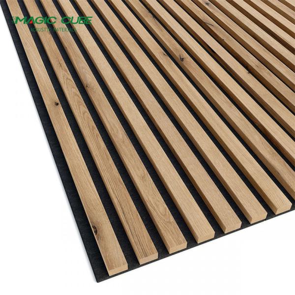 Revestimento Finish Fireproof Black Wood Veneer Slat Wall Panel Akupanel para Design de Interiores