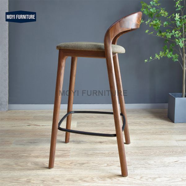 Arc Upholstered Bar Chair