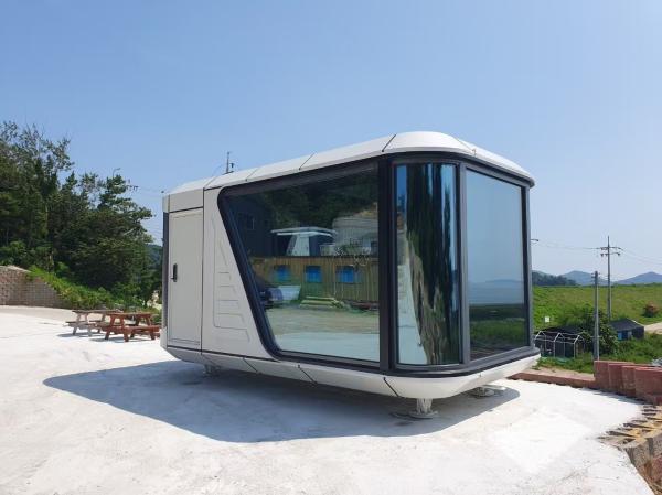 専用スペースカプセルハウスは 空間節約の生活を必要とする忙しいプロの究極の解決策です