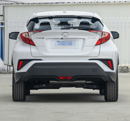 Версия 2023 Lingxian спаренного двигателя спаренного двигателя 2.0L Тойота C-HR умная электрическая гибридная