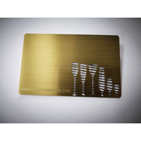 Ancient Brass Material Metal Business Cards With Engraved Picture / Ccustom Metal Membership Cards