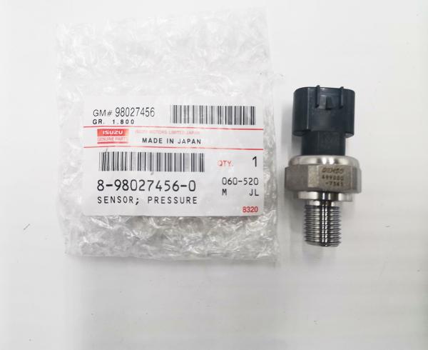 8973061131 DBL Isuzu Crank Sensor , Crankshaft Position Sensor NMR NLR