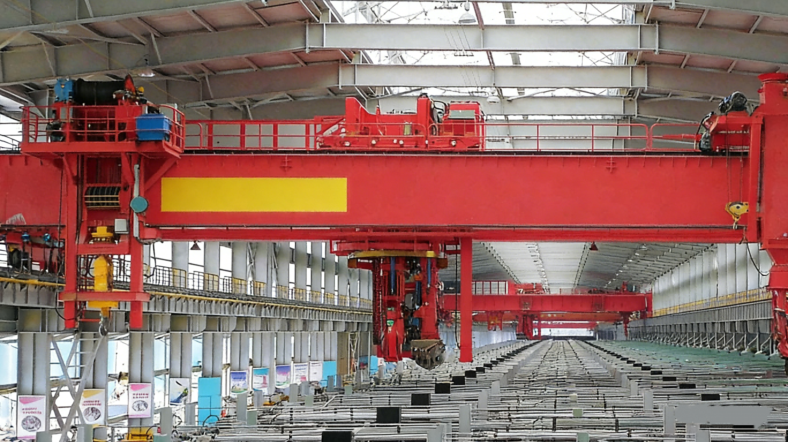 Zehua Customizable Span Max Lifting Load 100t Electrolytic Aluminum Overhead Crane for Aluminum Smelting Industry 50/60/70Hz