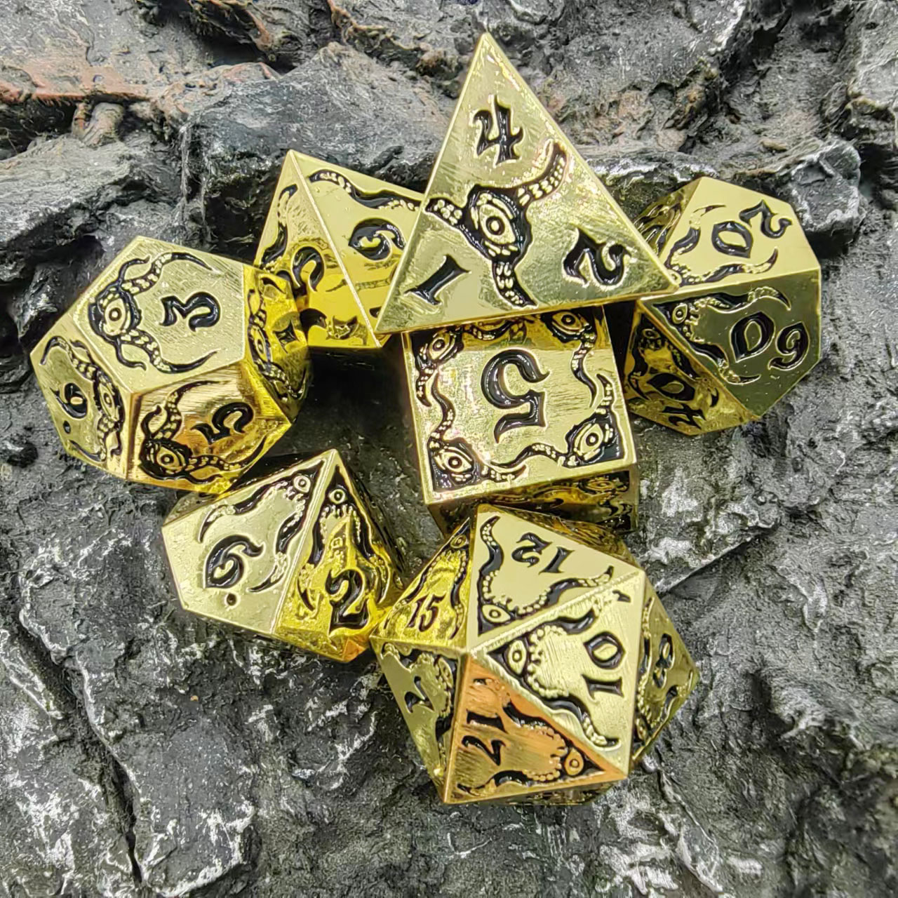 Premium Zinc Alloy Polyhedral Dice Set with Cyan Enamel Tentacles - 7pcs for DND RPG Tabletop Games