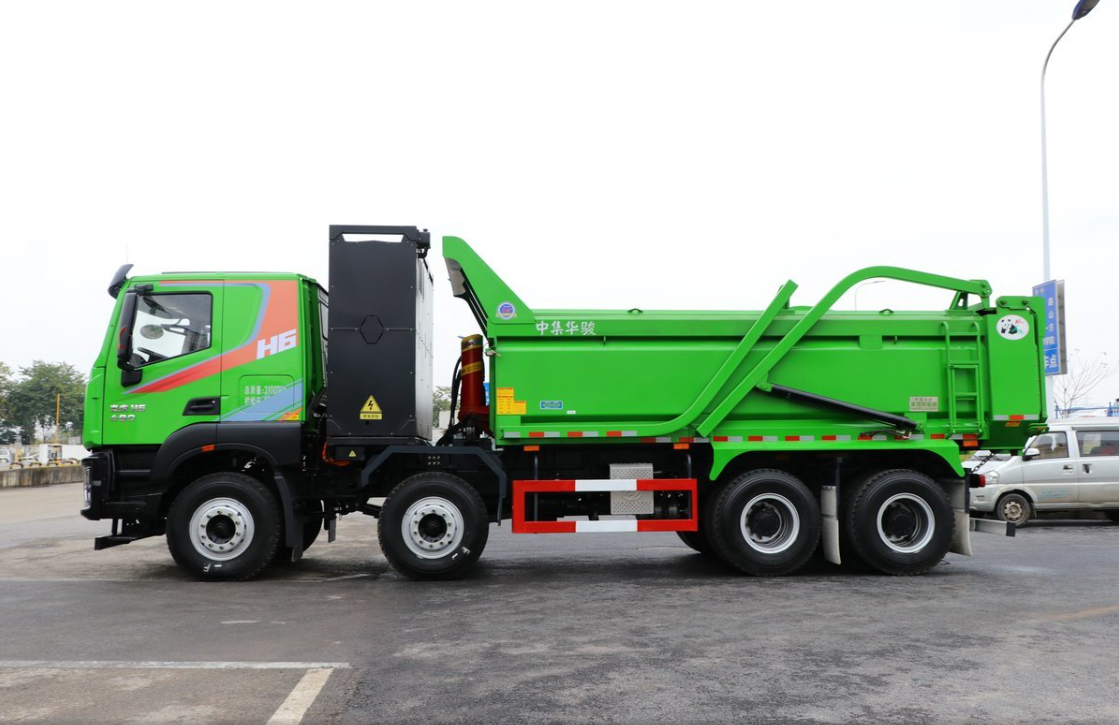 2023 SAIC Hongyan H6 Camión eléctrico con tirador EV Transporte minero Camión pesado Cámara trasera de 360 ° Tipo de conducción 8X4 chino