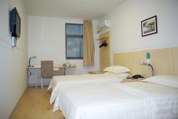 MDF Hotel and Luxury Apartment Furniture,Upholstery Pad,Solid Headboard,Mattress,TV stand,Luggage Table,Desk,Cabinet