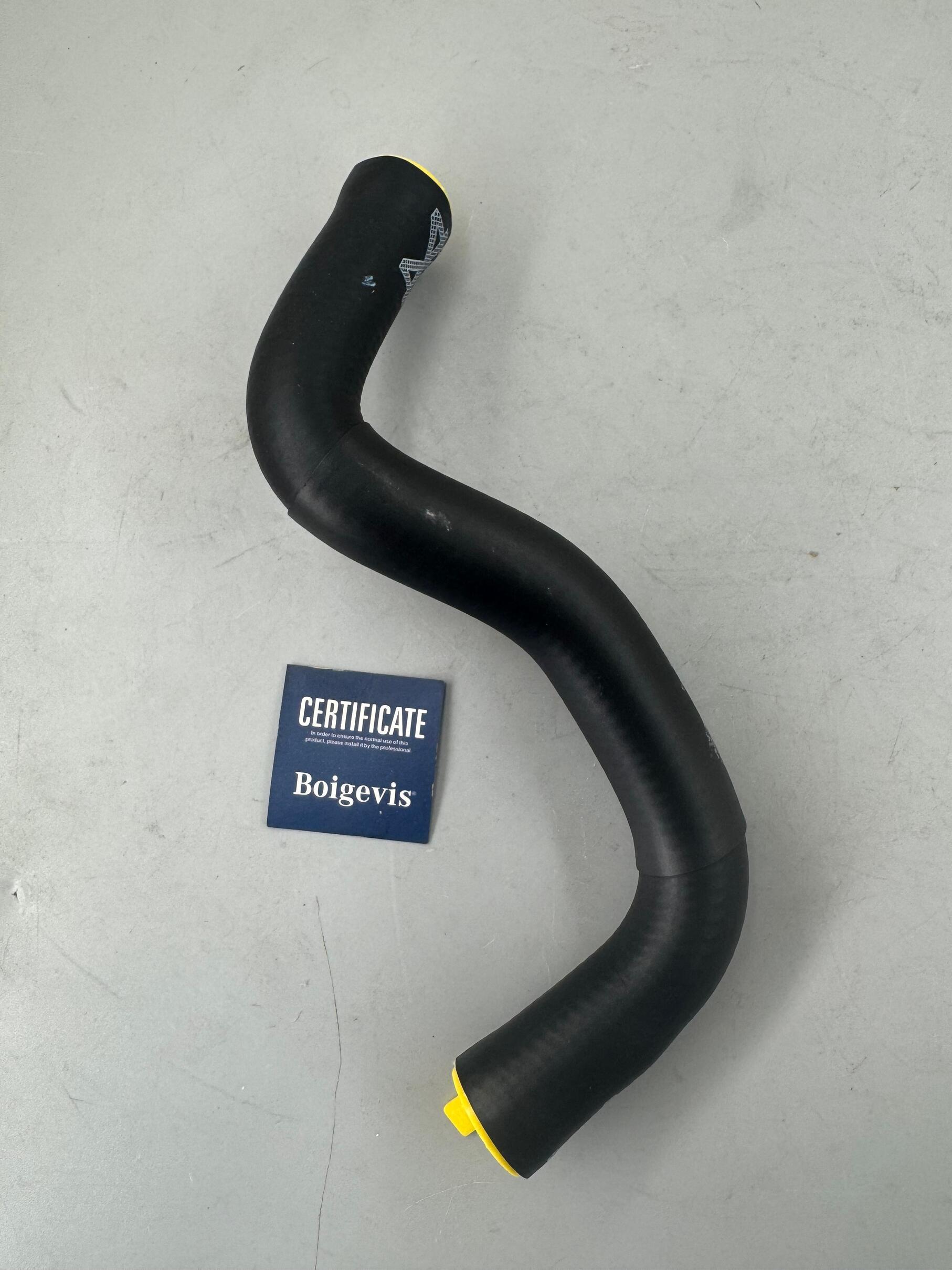 High selling engine oil cooling hose 9481 0645 721 for Porsche Cayenne 