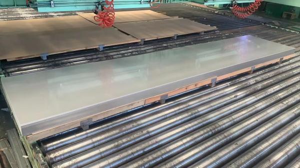 1000-2000mm Stainless Steel Flat Strip 321 Mill Edge High Hardness