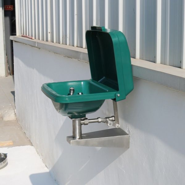 Anti-corrosion Wall-mounted ABS-cover ABS basin eye washer working place eyewash station Auto open and close