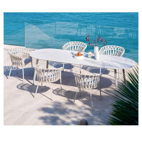 Villa Terrace Furniture Set Rattan Dining Table And Aluminium Chairs Fashion Style