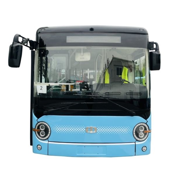 6.6m 24 Seater Battery Electric Buses with 200km Driving Mileage for Public Transportation