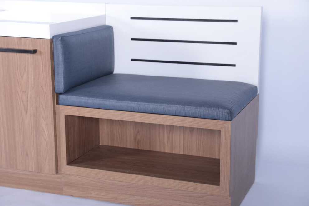 Customized Modern Simple linear desk With Luggage Bench And Dresser For The Hotel