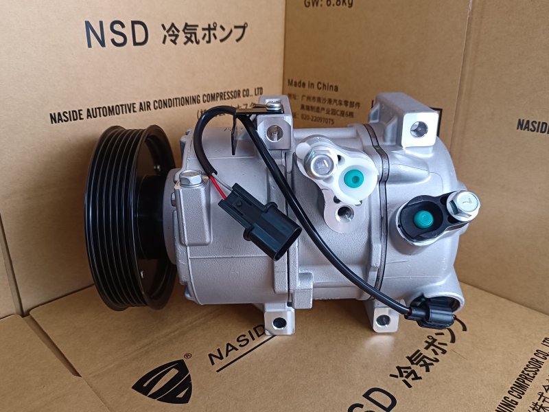 Auto AC Conditioning Compressor For Kia Sorento DVE18 977012P400 97701-2P400